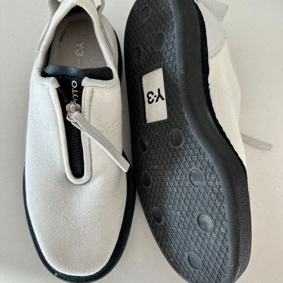 Y-3 Black and White Low Profile Sneakers Size US 6.5 / Womens US 7/5 - Picture 2 of 5